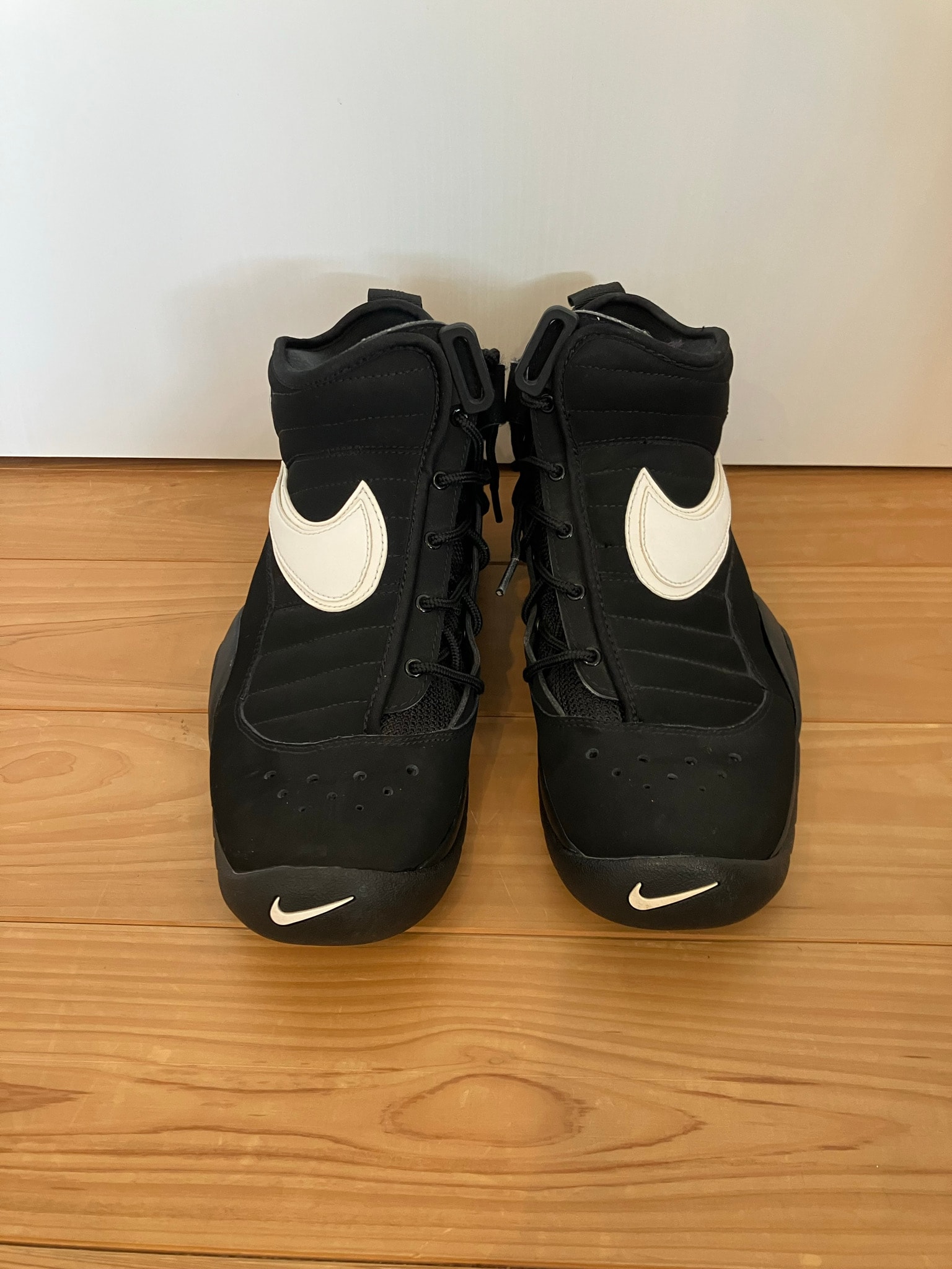 NIKE AIR SHAKE NDESTRUKT "BLACK/WHITE-BLACK-TEAM ORANGE"