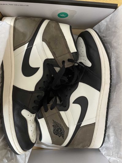 Nike Air Jordan 1 High OG "Sail/Dark Mocha/Black"