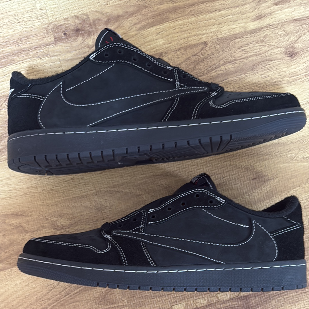 Travis Scott × Nike Air Jordan 1 Low OG SP "Black Phantom"