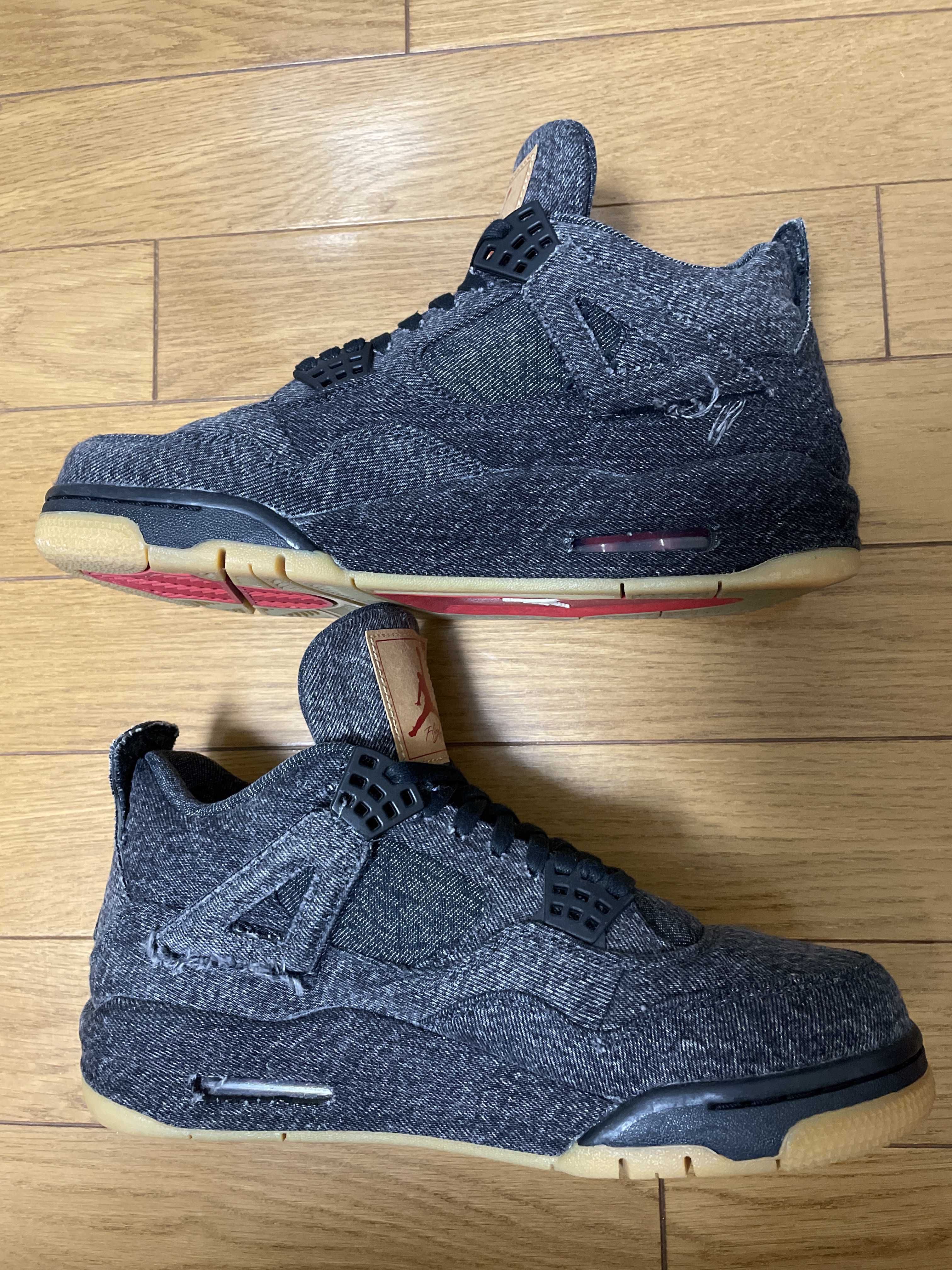 Nike × Levi's Air Jordan 4 "Black Denim" (Tag: LEVIS®)