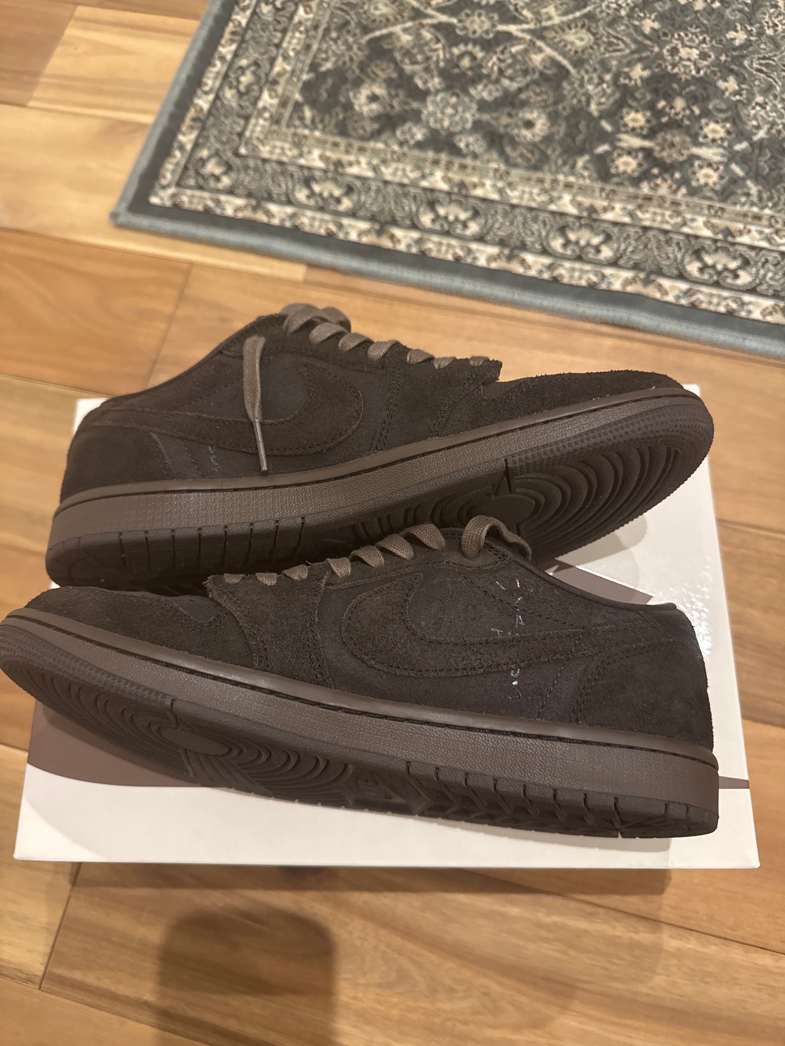 Travis Scott × Nike Air Jordan 1 Low OG SP "Velvet Brown and Dark Mocha"