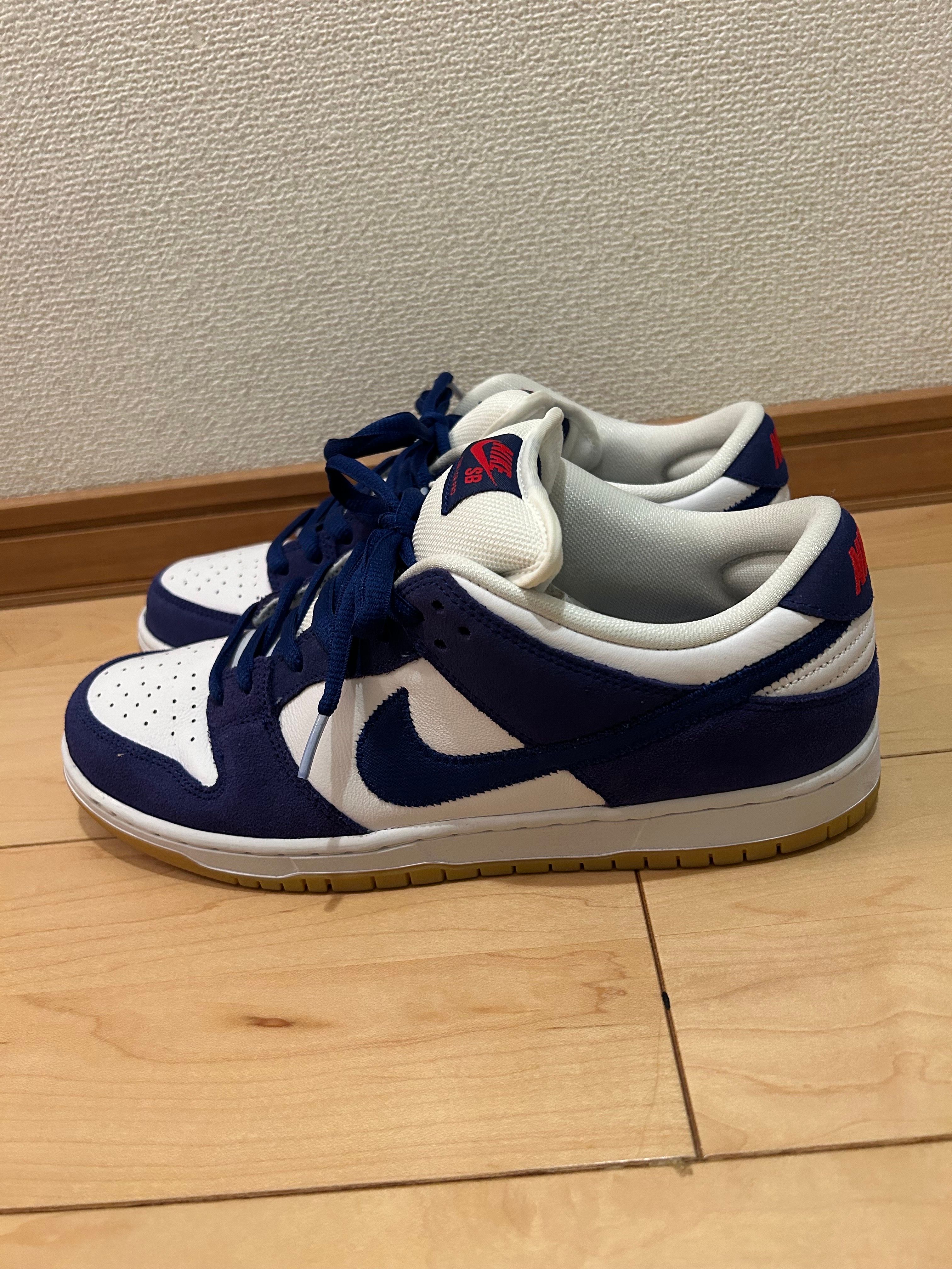 Nike SB Dunk Low "Los Angeles Dodgers/Deep Royal Blue"