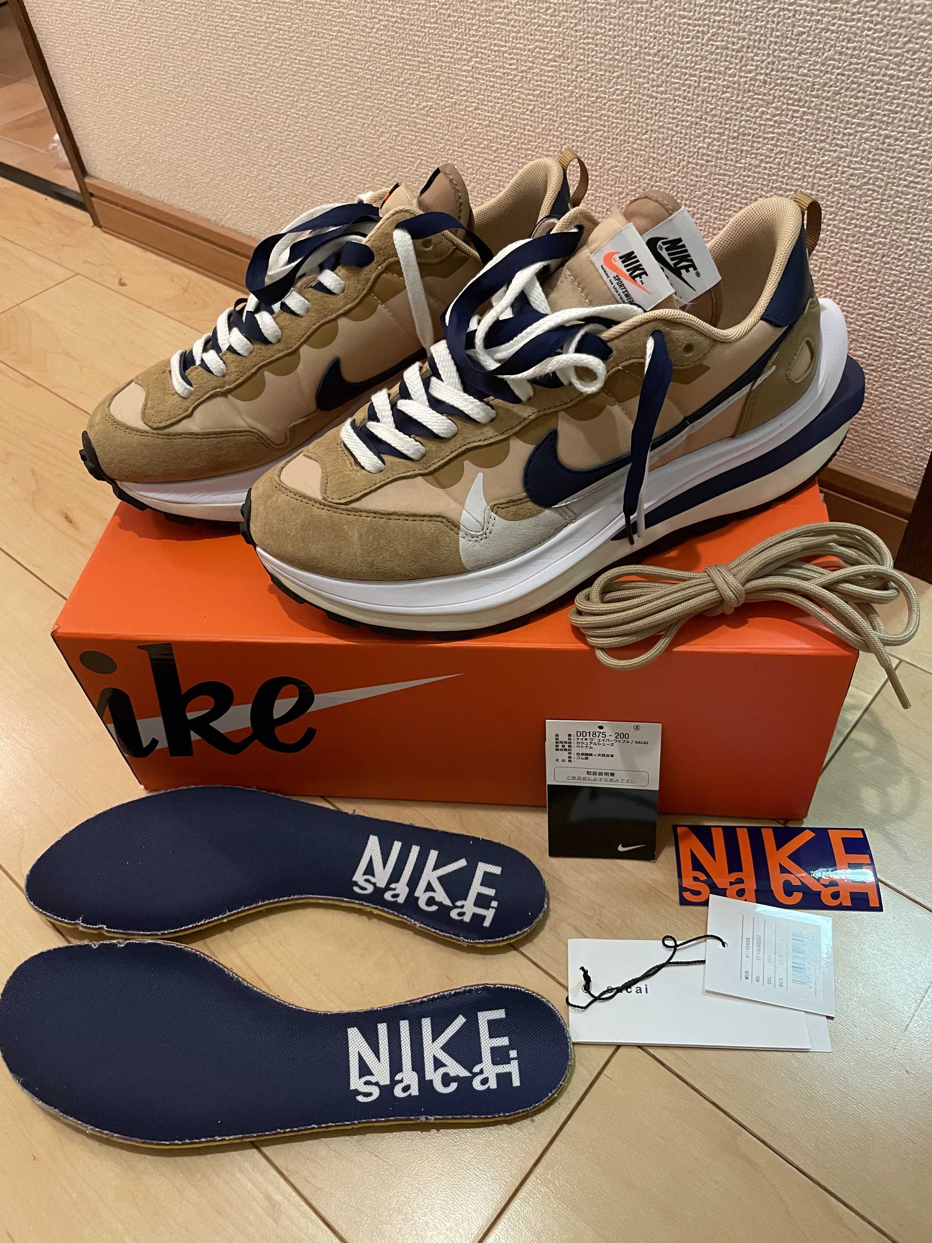 Sacai × Nike Vapor Waffle "Sesame And Blue Void"