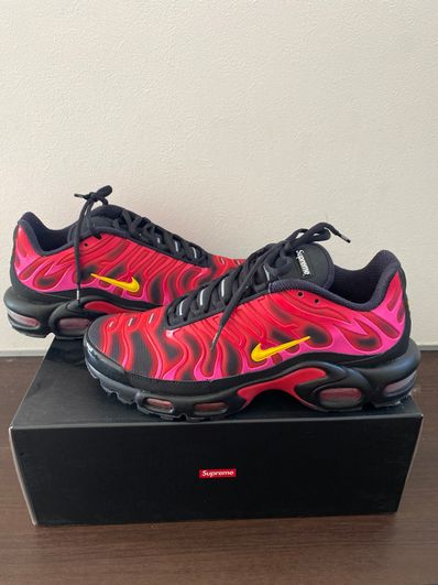 Supreme × Nike Air Max Plus "Hyper Grape"