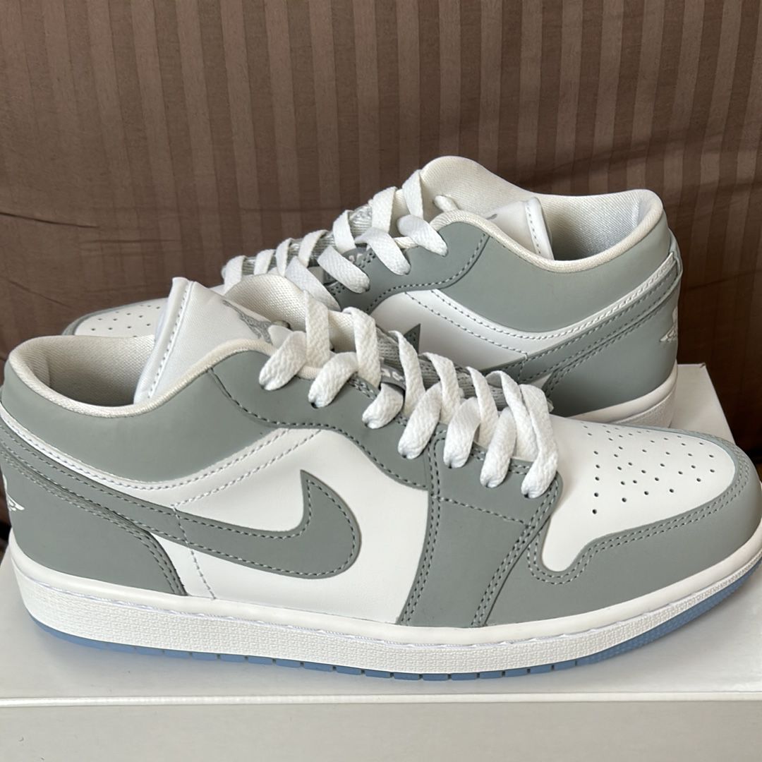 Nike Women's Air Jordan 1 Low "Wolf Grey"