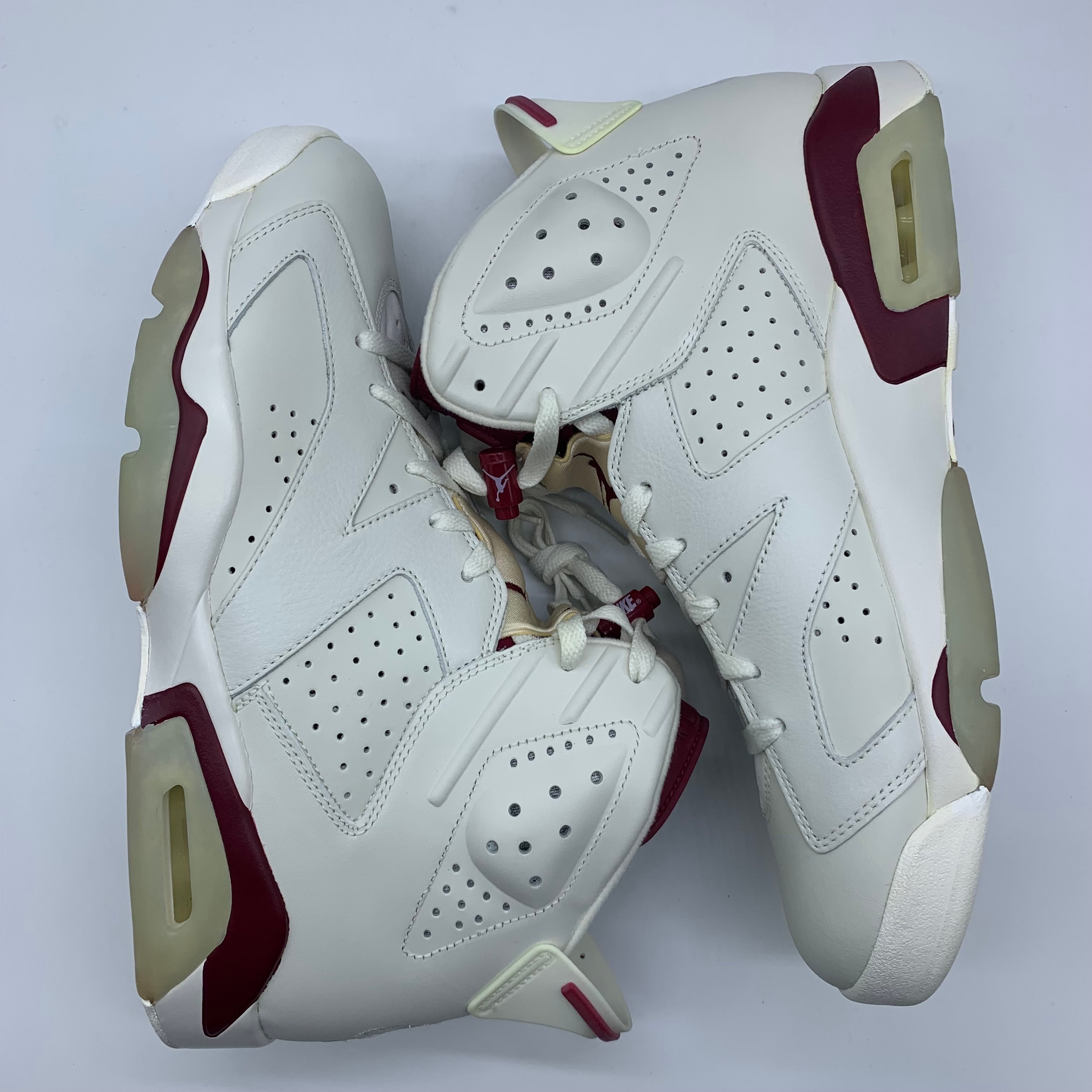 Nike Air Jordan 6 Retro "Maroon" (2015)
