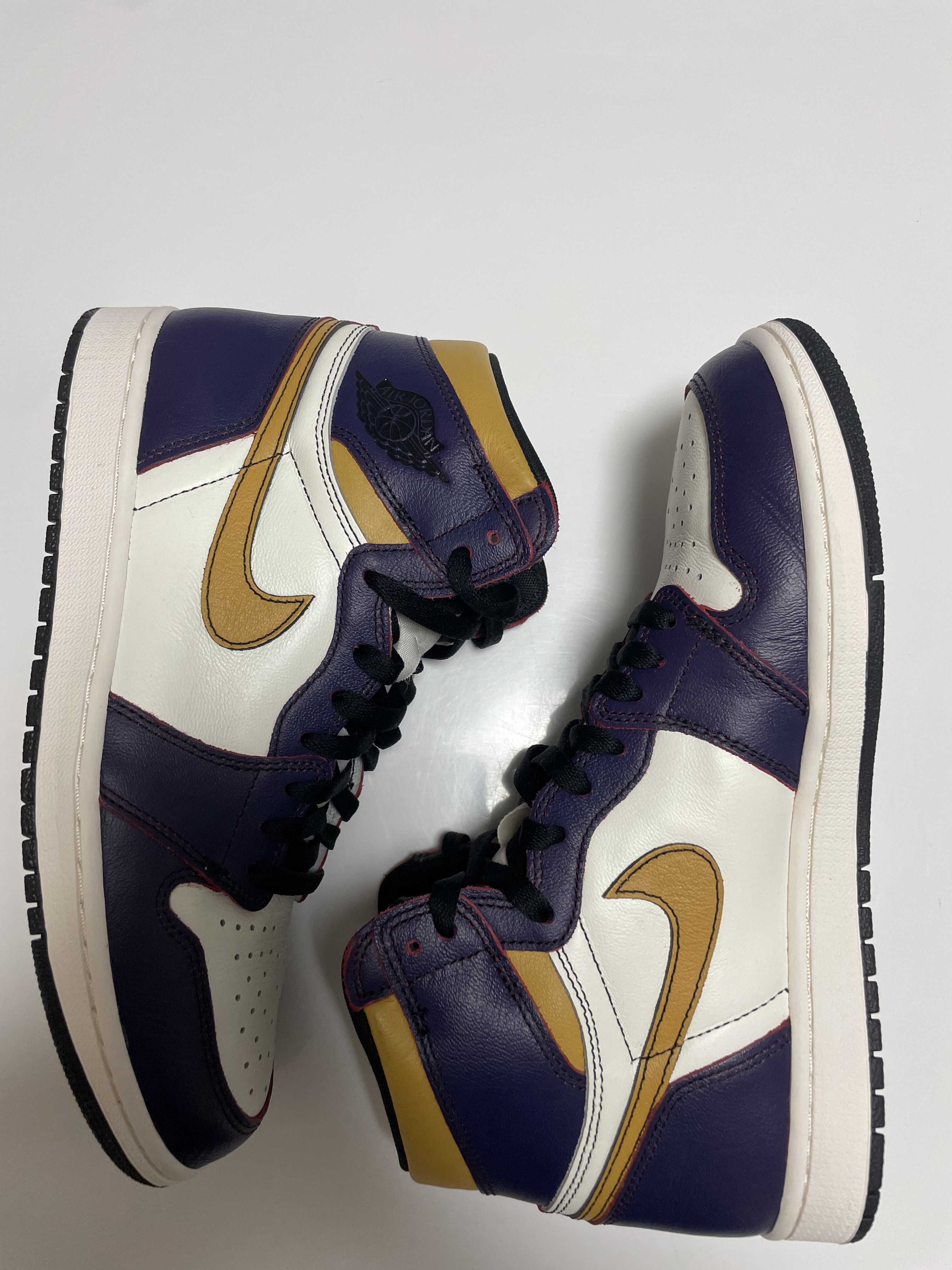 Nike SB × Air Jordan 1 Retro High "La To Chicago"  