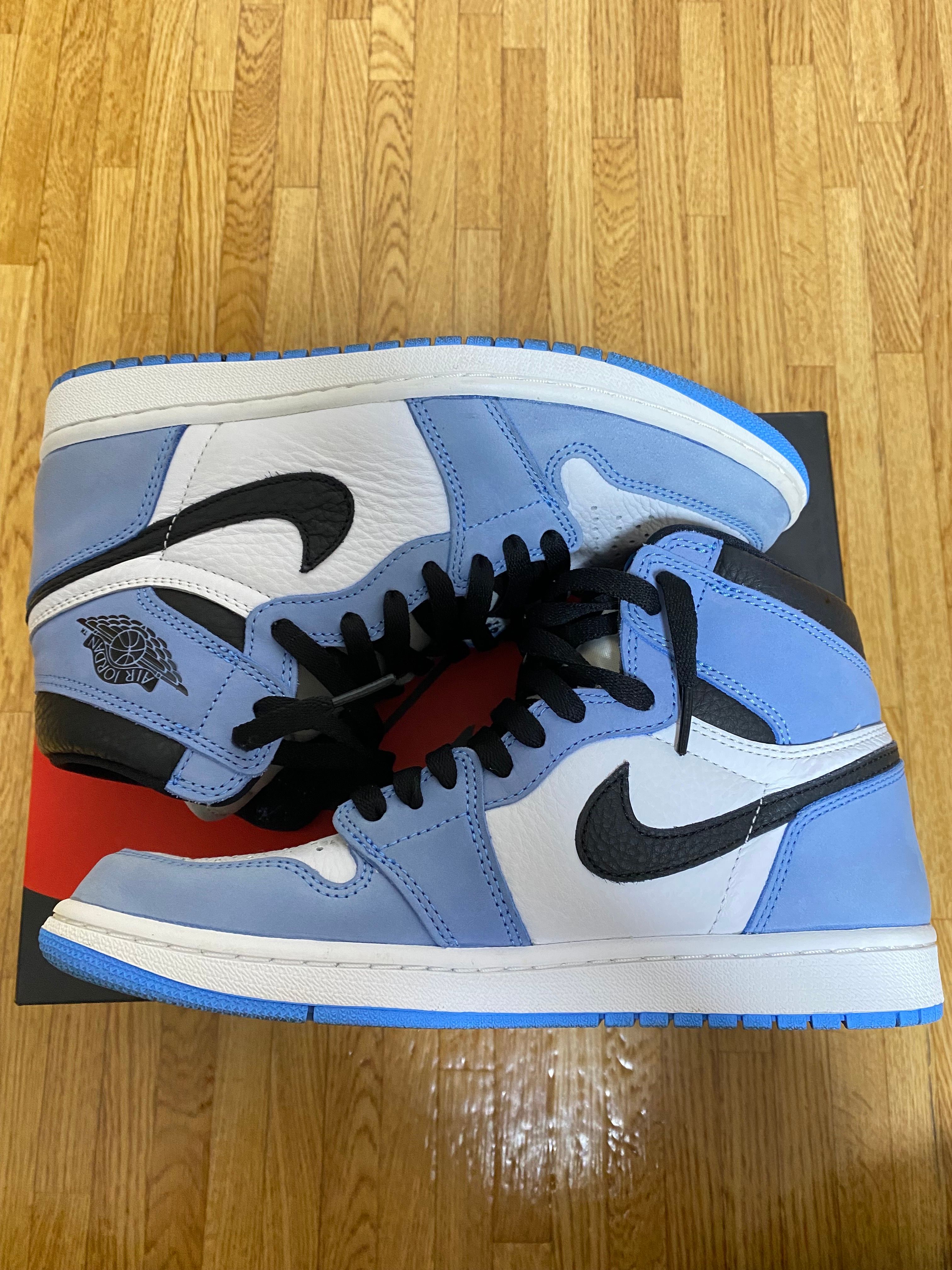 Nike Air Jordan 1 High OG "University Blue"