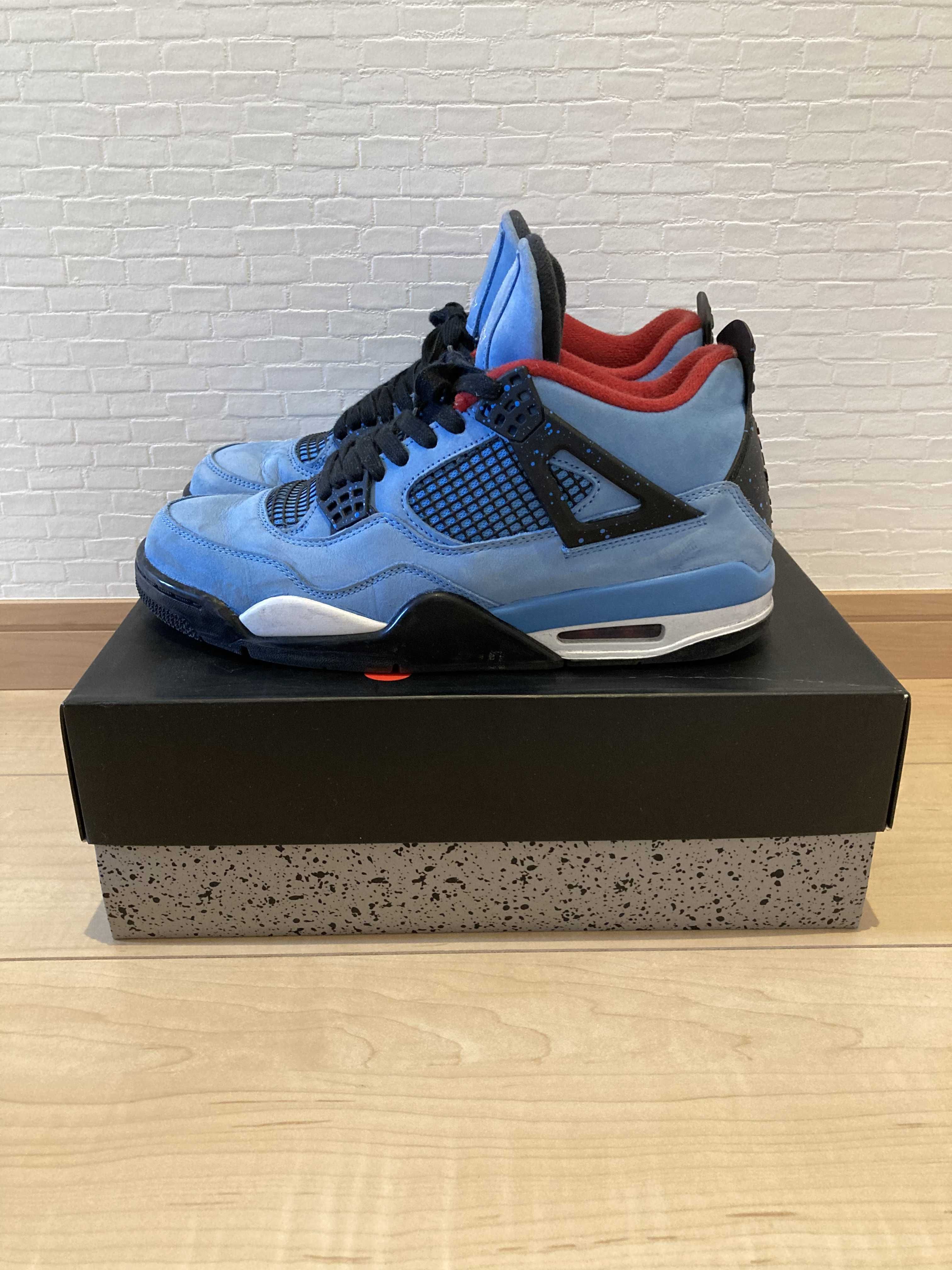 Travis Scott × Nike Air Jordan 4 Retro Cactus Jack "University Blue"