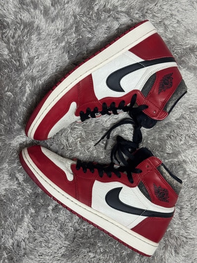 Nike Air Jordan 1 High OG "Lost & Found/Chicago"