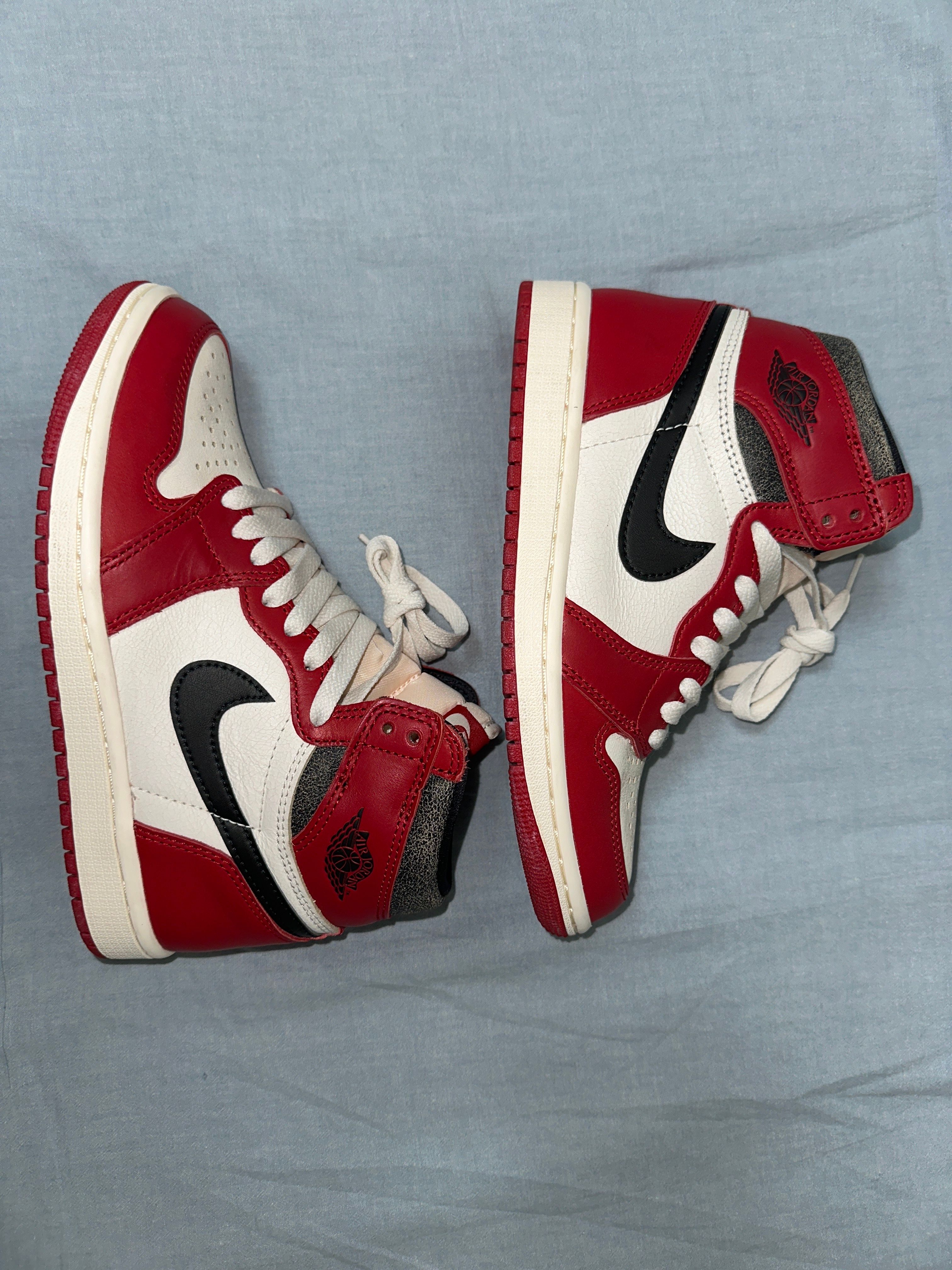 Nike Air Jordan 1 High OG "Lost & Found/Chicago"