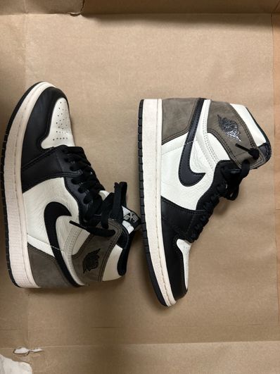Nike Air Jordan 1 High OG "Sail/Dark Mocha/Black"