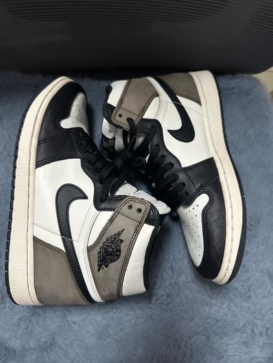 Nike Air Jordan 1 High OG "Sail/Dark Mocha/Black"