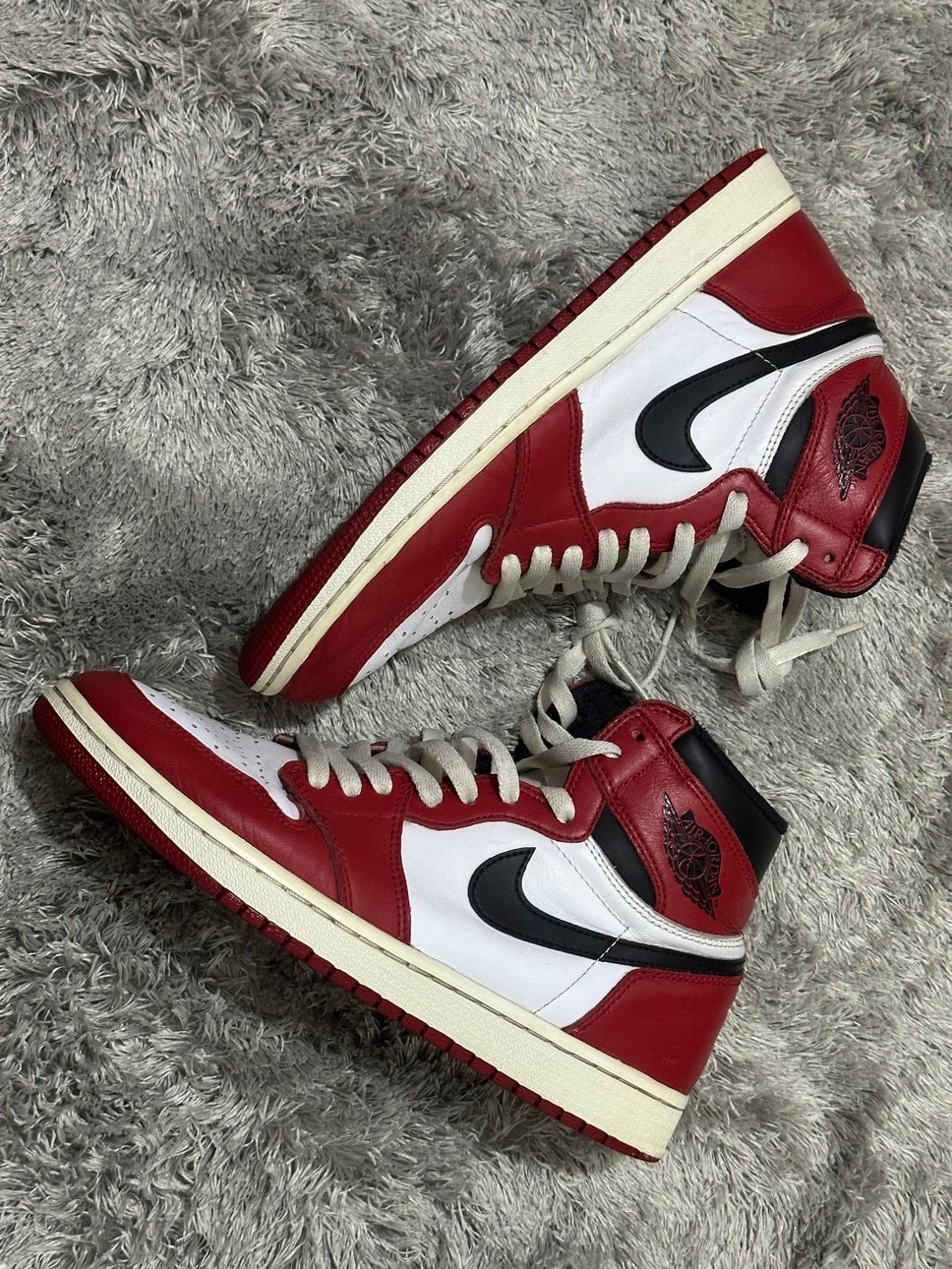 Nike Air Jordan 1 Retro High "Chicago" (2015)