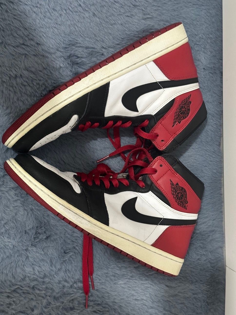 Nike Air Jordan 1 Retro High OG "Black Toe"(2016)