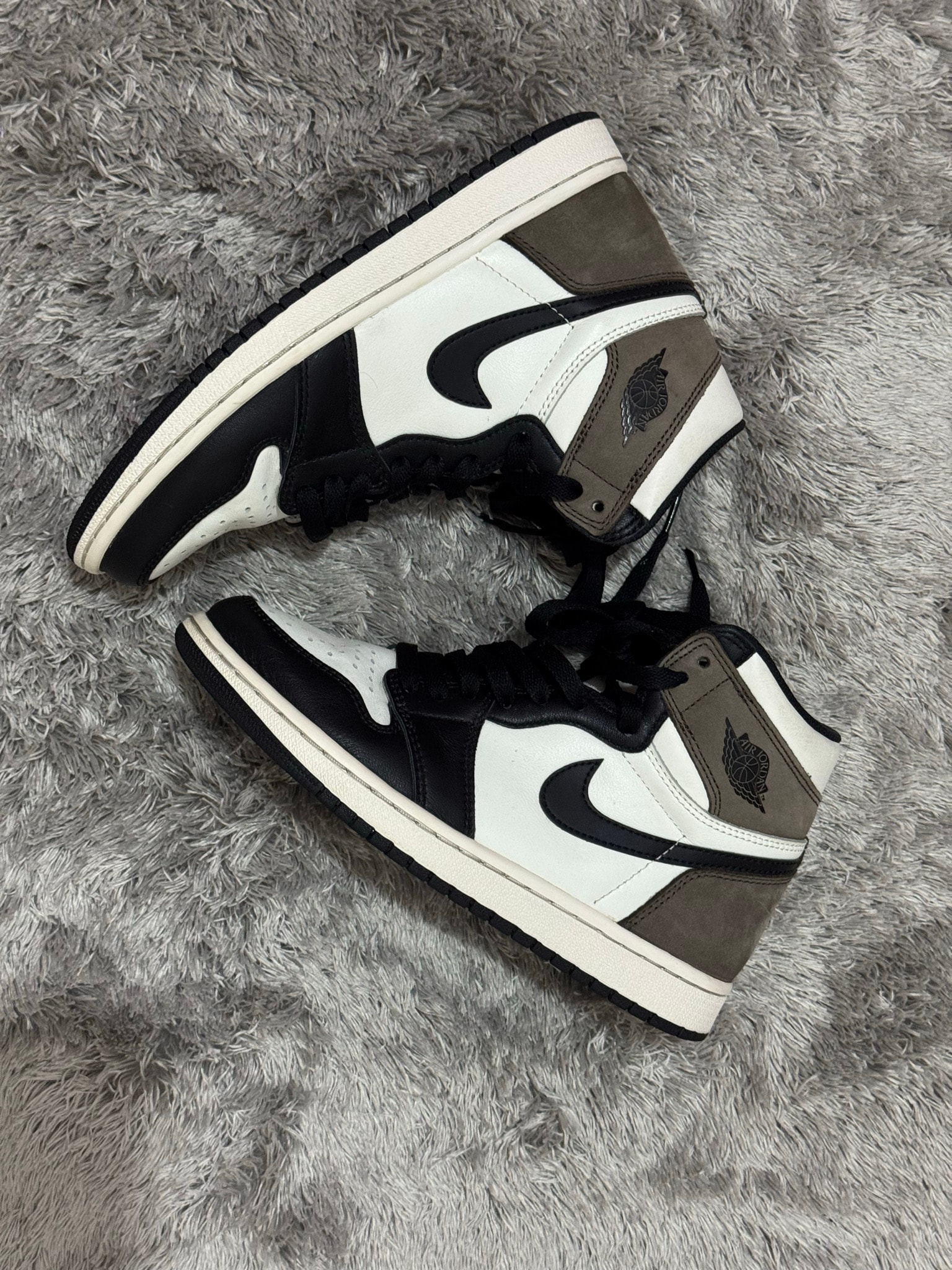 Nike Air Jordan 1 High OG "Sail/Dark Mocha/Black"