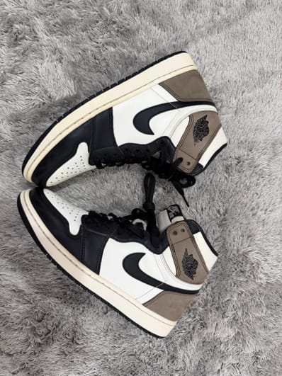 Nike Air Jordan 1 High OG "Sail/Dark Mocha/Black"