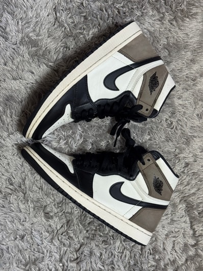 Nike Air Jordan 1 High OG "Sail/Dark Mocha/Black"