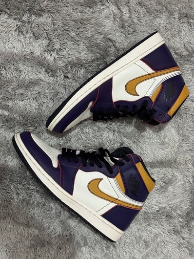 Nike SB × Air Jordan 1 Retro High "La To Chicago"