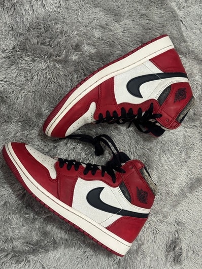 Nike Air Jordan 1 High OG "Lost & Found/Chicago"