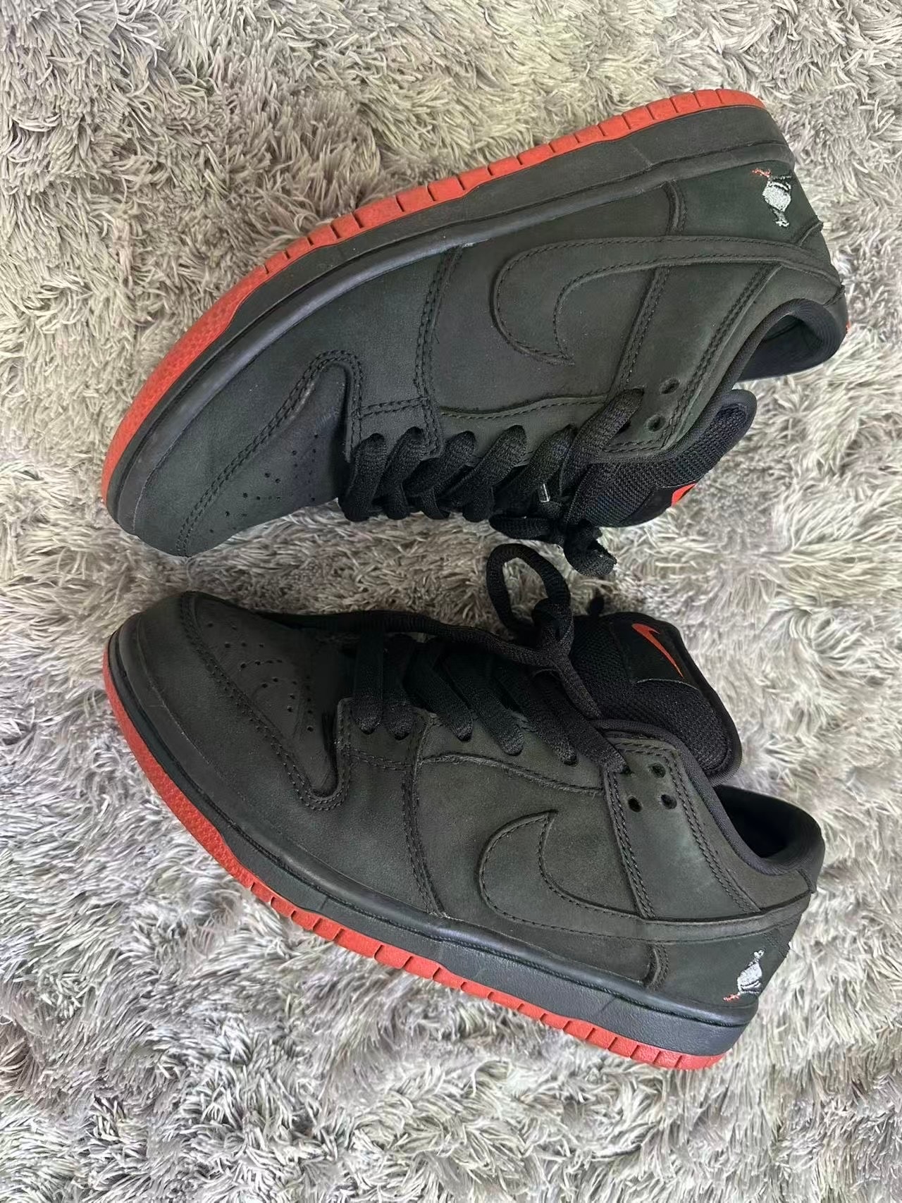 Nike SB Dunk Low TRD QS "Black Pigeon"