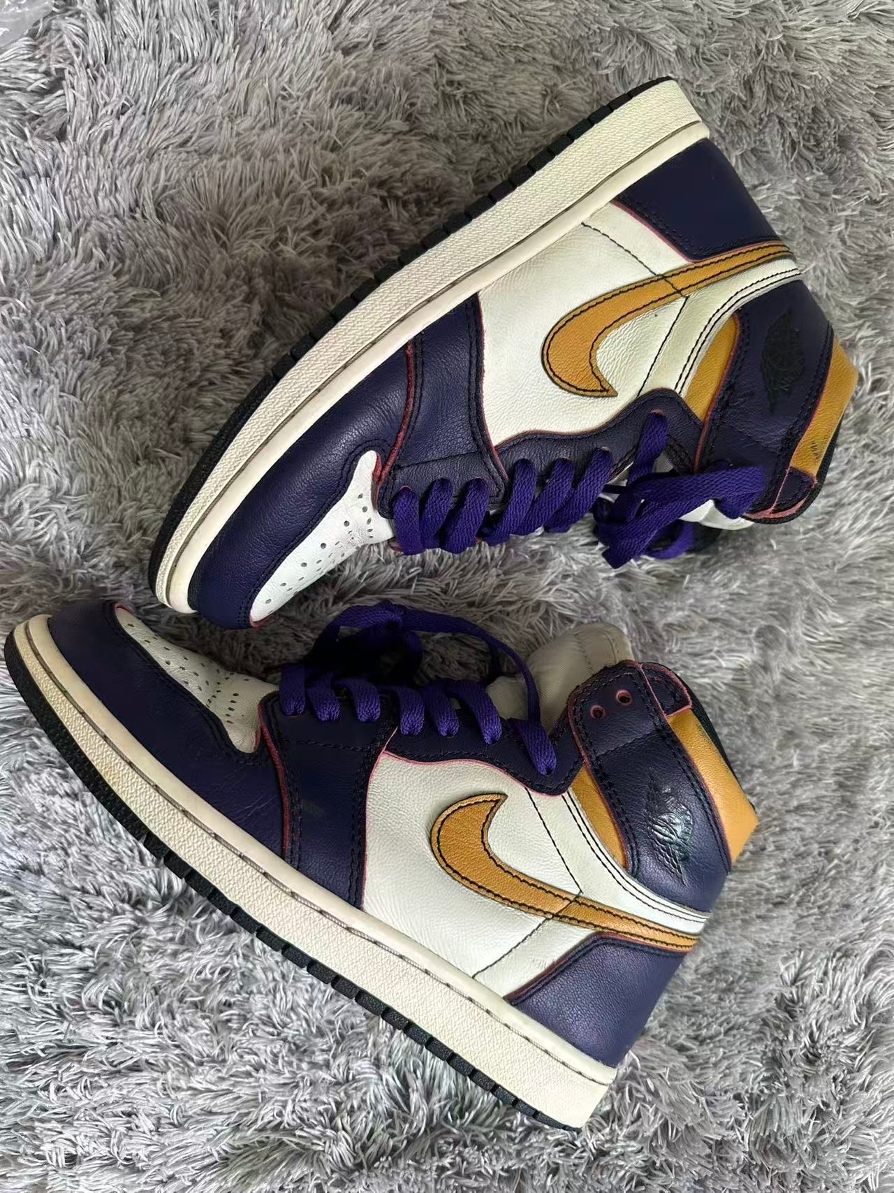 Nike SB × Air Jordan 1 Retro High "La To Chicago"  