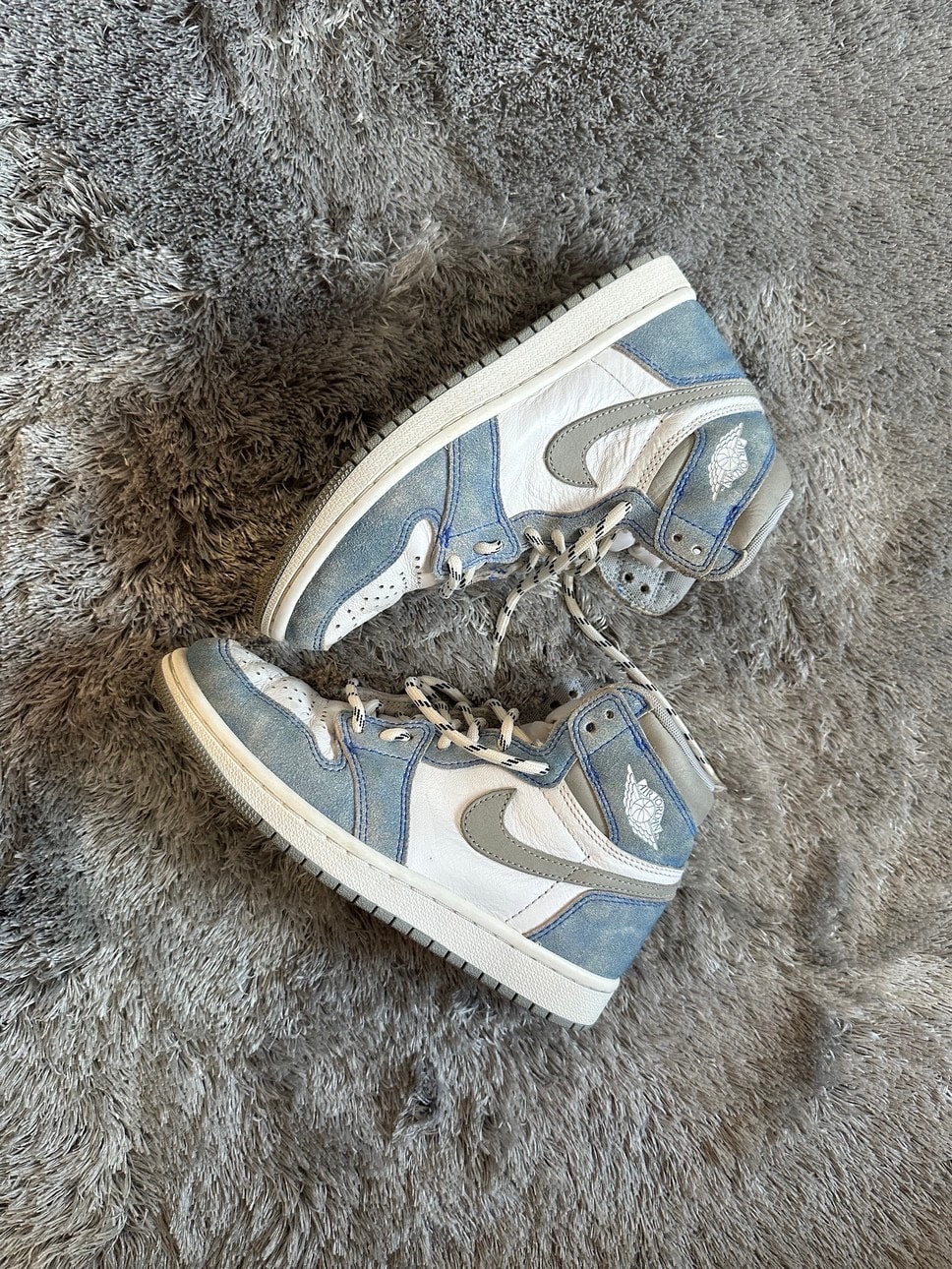 Nike Air Jordan 1 High OG "Hyper Royal"