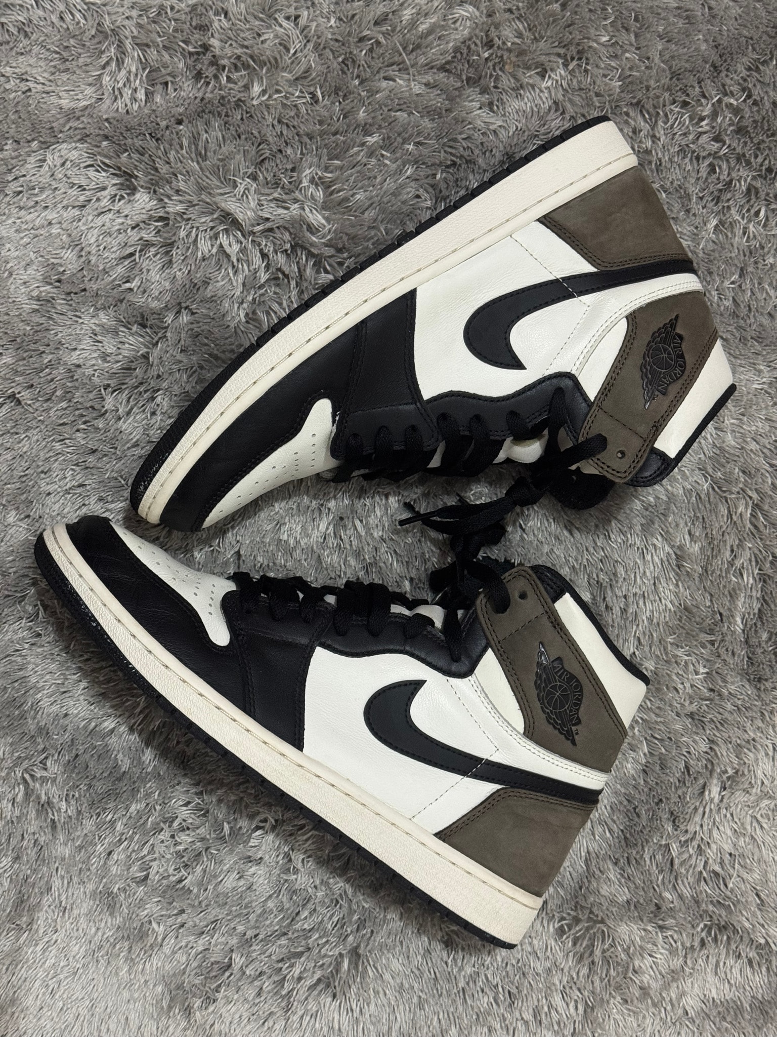 Nike Air Jordan 1 High OG "Sail/Dark Mocha/Black"
