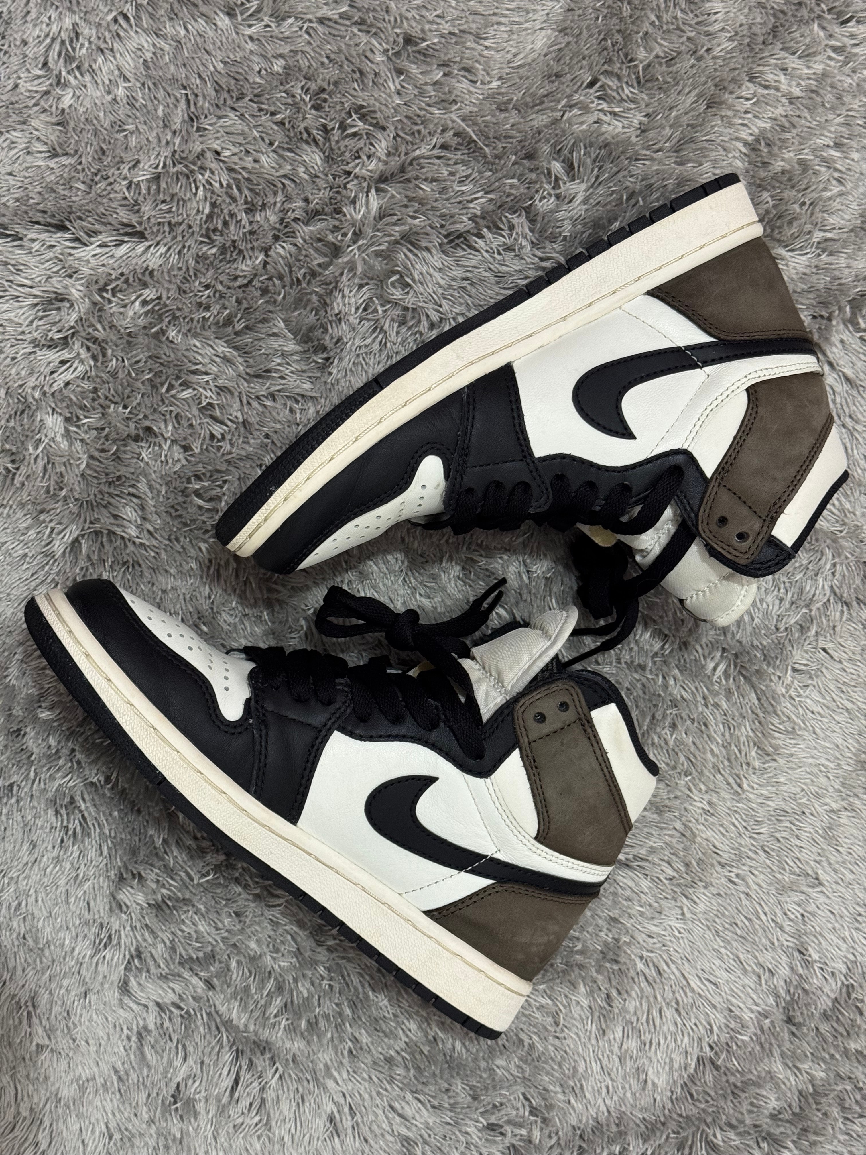 Nike Air Jordan 1 High OG "Sail/Dark Mocha/Black"