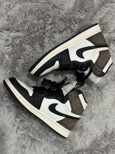 Nike Air Jordan 1 High OG "Sail/Dark Mocha/Black"