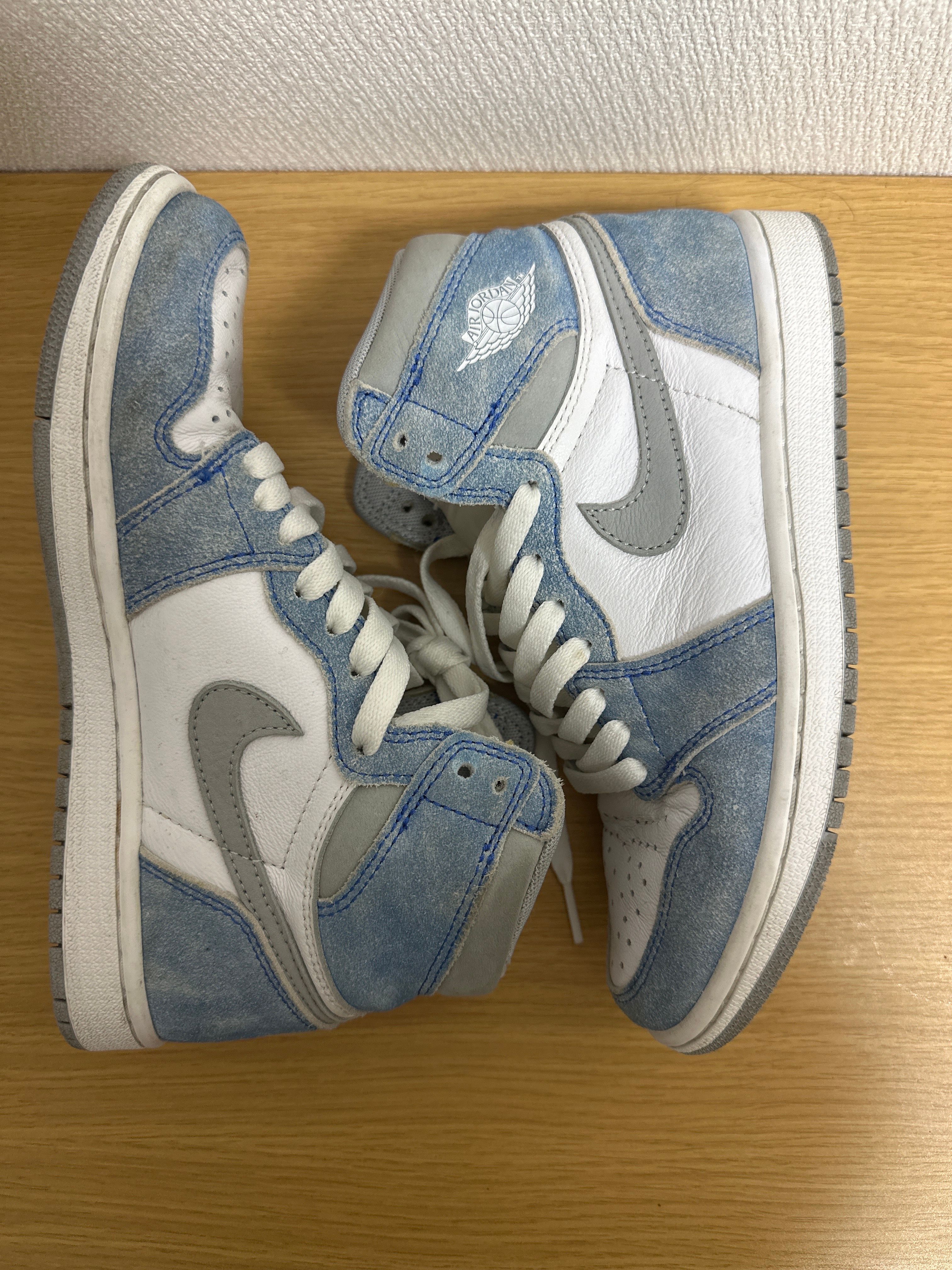 Nike Air Jordan 1 High OG "Hyper Royal"