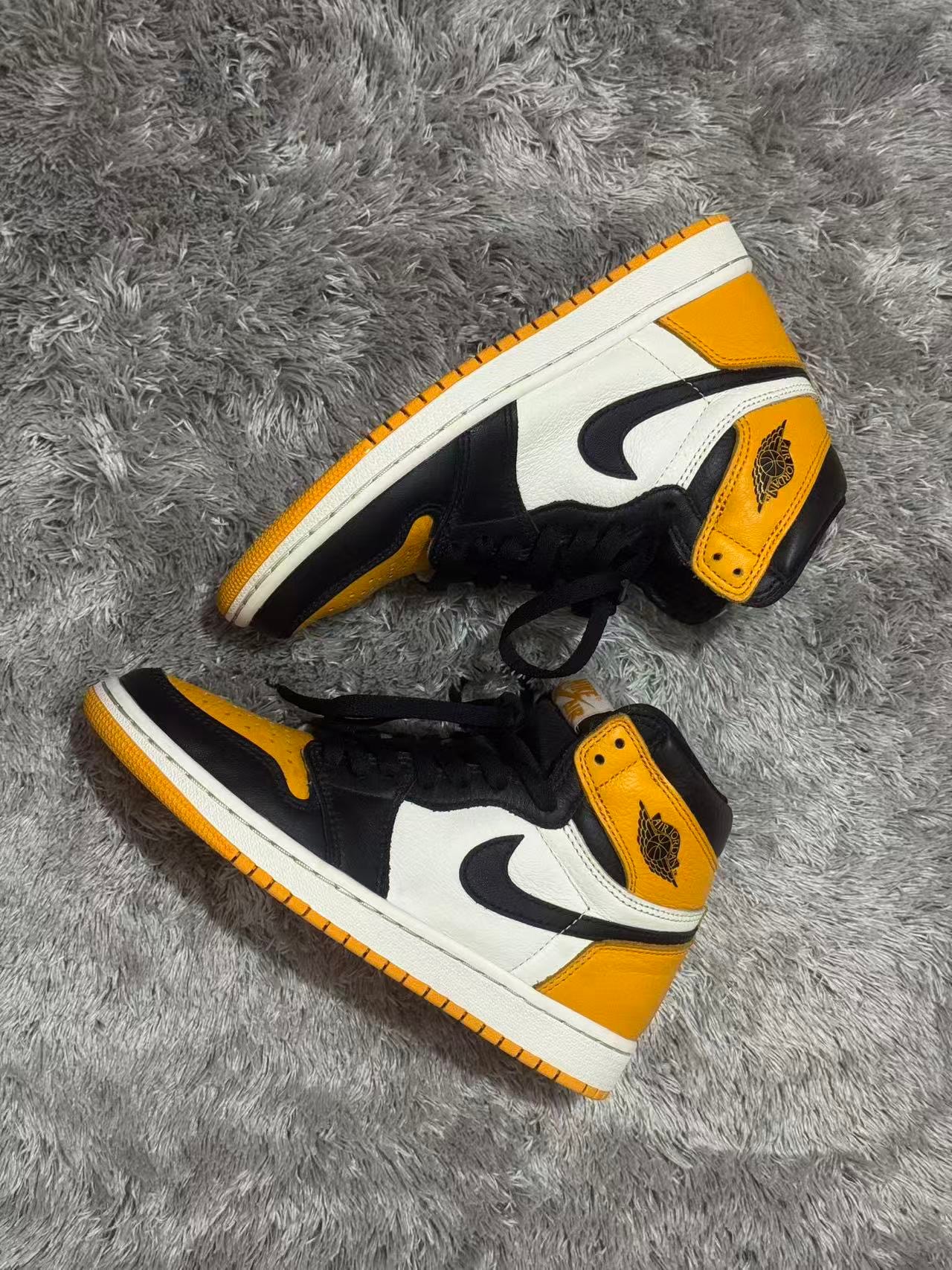 Nike Air Jordan 1 Retro High OG "Taxi"