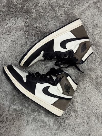 Nike Air Jordan 1 High OG "Sail/Dark Mocha/Black"