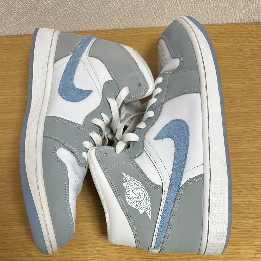 Nike Women's Air Jordan 1 Mid "Wolf Grey"