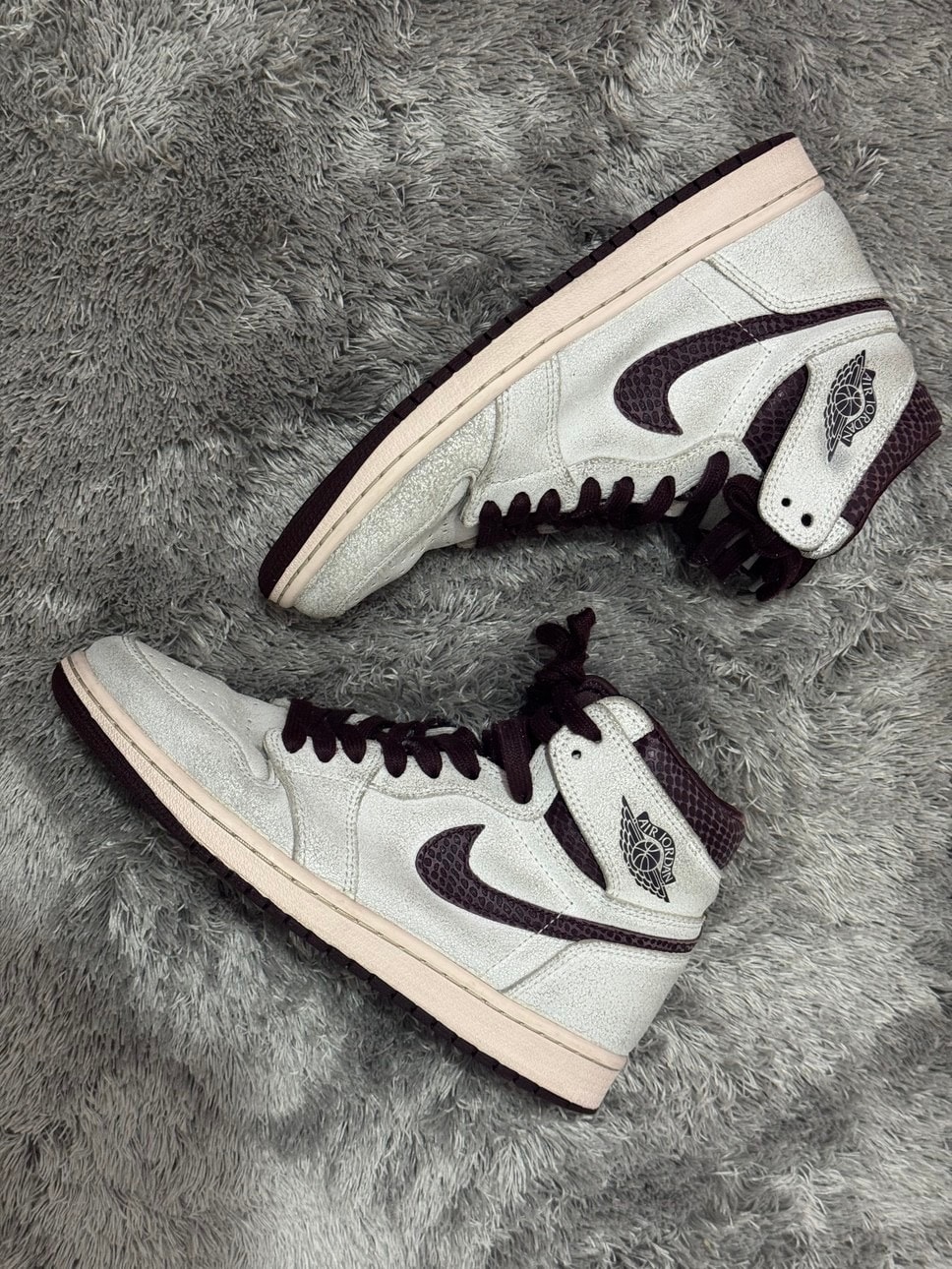 A Ma Maniere × Nike Air Jordan 1 Retro High OG "Sail and Burgundy"