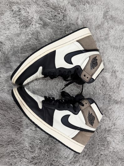 Nike Air Jordan 1 High OG "Sail/Dark Mocha/Black"