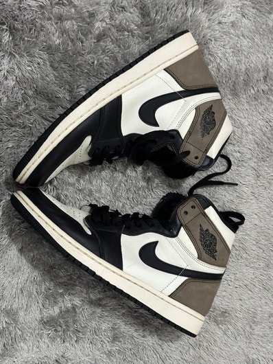 Nike Air Jordan 1 High OG "Sail/Dark Mocha/Black"