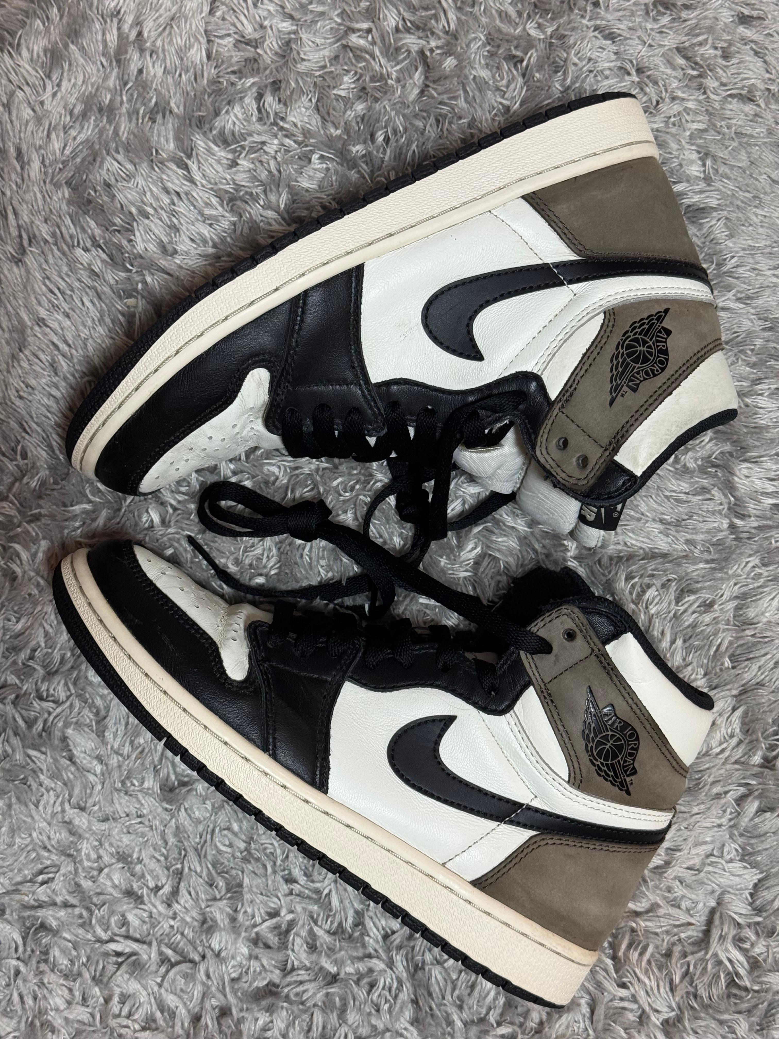 Nike Air Jordan 1 High OG "Sail/Dark Mocha/Black"