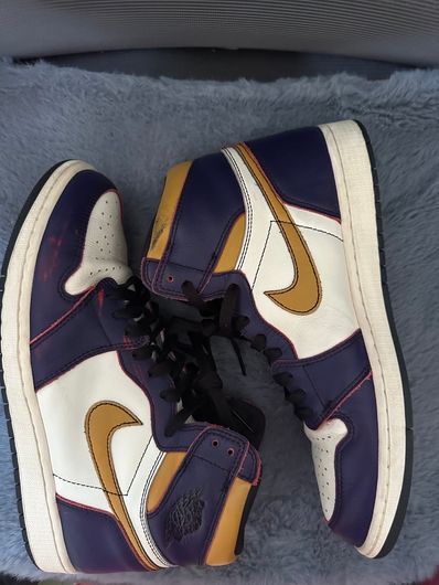 Nike SB × Air Jordan 1 Retro High "La To Chicago"