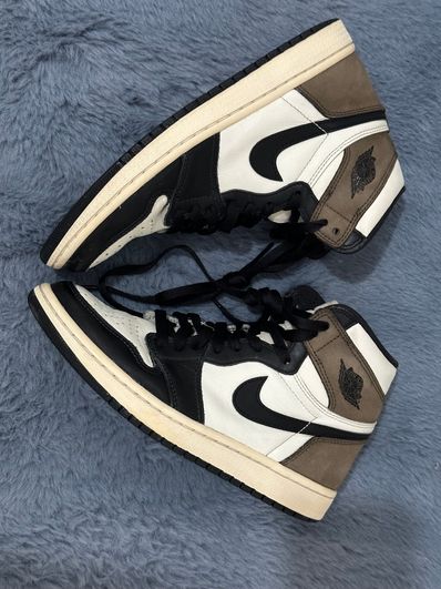 Nike Air Jordan 1 High OG "Sail/Dark Mocha/Black"