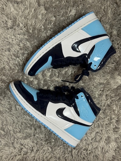 Nike Women's Air Jordan 1 High UNC "Patent Leather"
