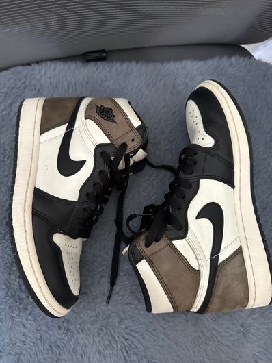 Nike Air Jordan 1 High OG "Sail/Dark Mocha/Black"