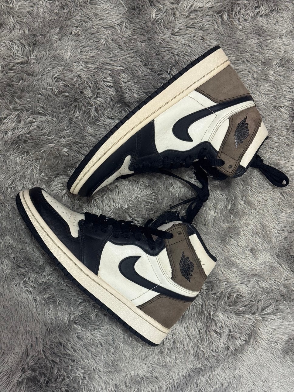Nike Air Jordan 1 High OG "Sail/Dark Mocha/Black"