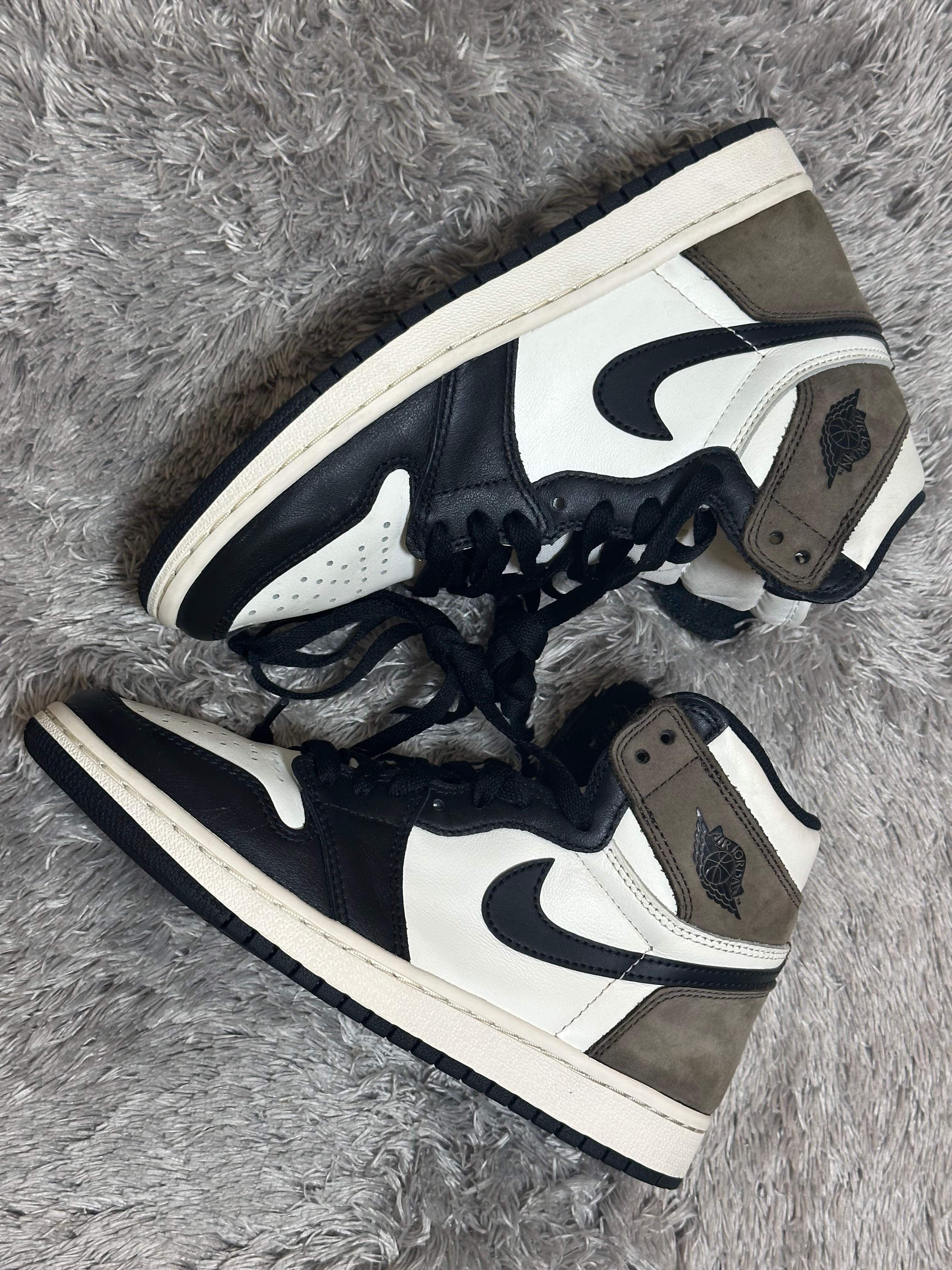 Nike Air Jordan 1 High OG "Sail/Dark Mocha/Black"