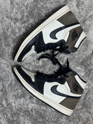 Nike Air Jordan 1 High OG "Sail/Dark Mocha/Black"