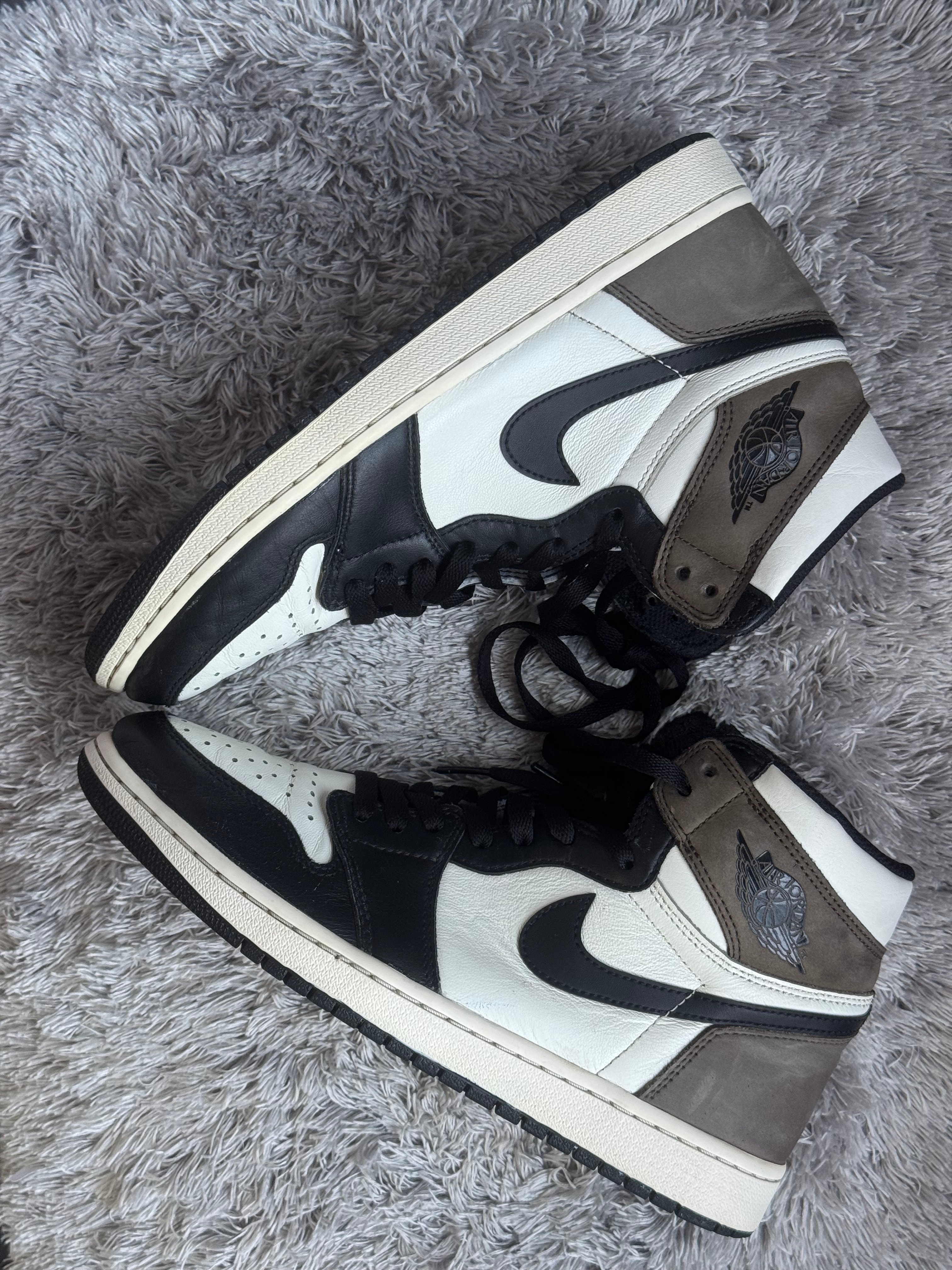 Nike Air Jordan 1 High OG "Sail/Dark Mocha/Black"