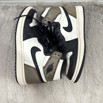 Nike Air Jordan 1 High OG "Sail/Dark Mocha/Black"