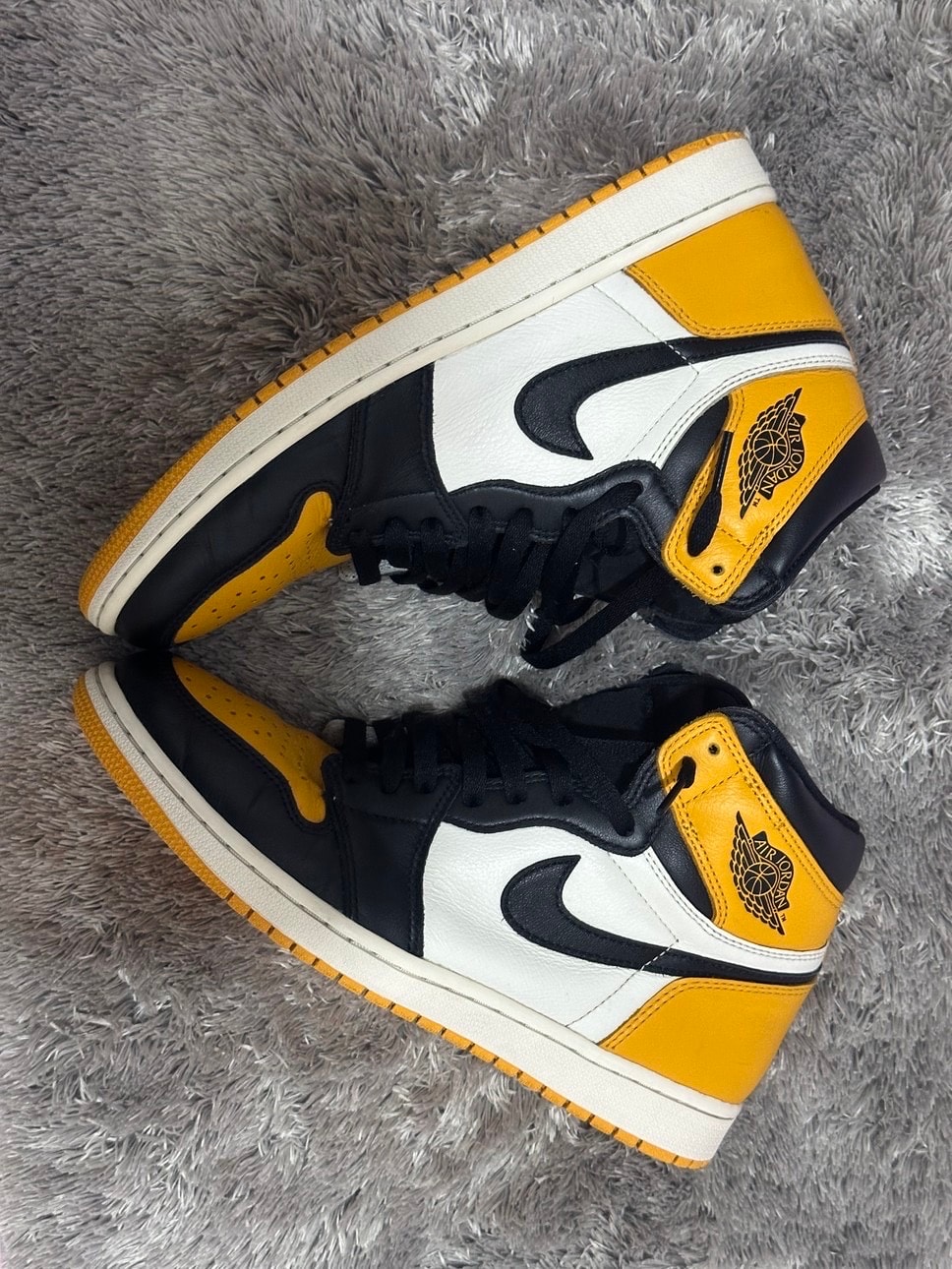 Nike Air Jordan 1 Retro High OG "Taxi"