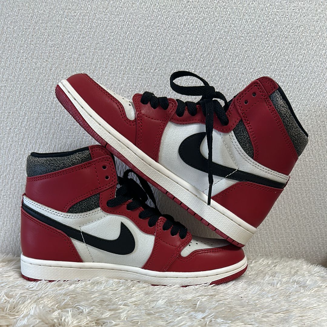 Nike Air Jordan 1 High OG "Lost & Found/Chicago"