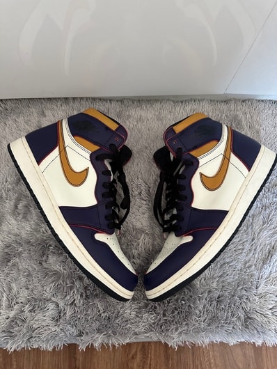 Nike SB × Air Jordan 1 Retro High "La To Chicago"